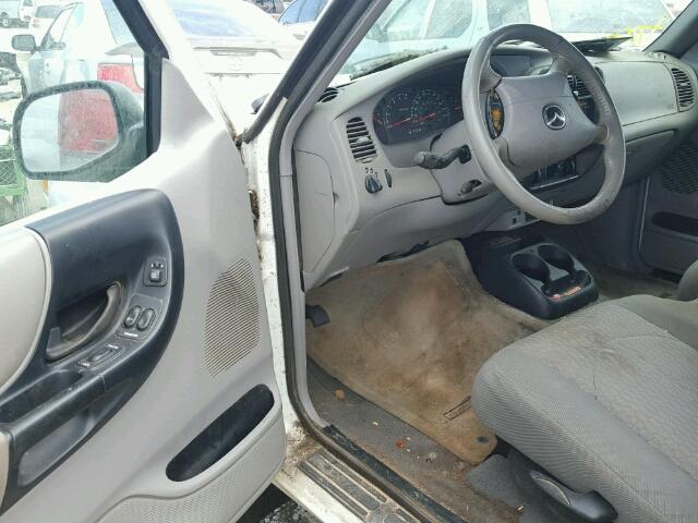 4F4YR16UX1TM09879 - 2001 MAZDA B3000 CAB WHITE photo 9