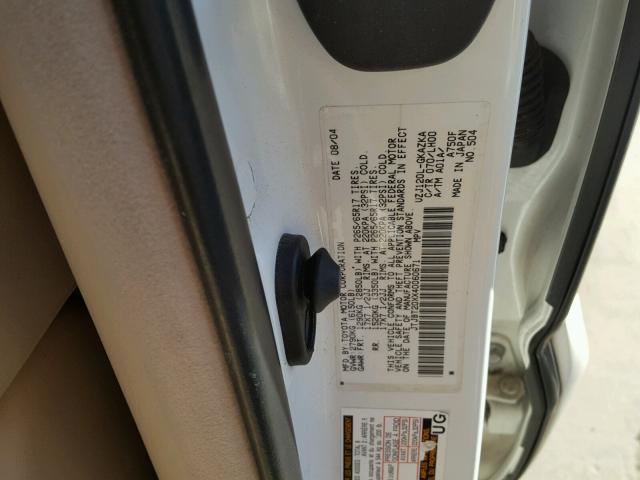 JTJBT20XX40060671 - 2004 LEXUS GX 470 WHITE photo 10