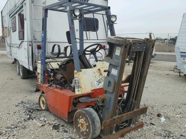 P178 - 1998 NISSAN FORKLIFT TWO TONE photo 1