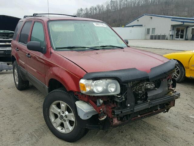 1FMYU93125KD17608 - 2005 FORD ESCAPE XLT RED photo 1