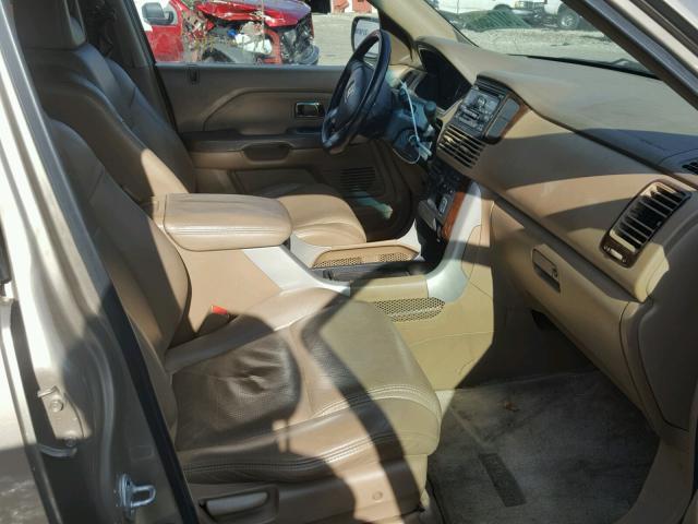 2HKYF18574H531955 - 2004 HONDA PILOT EXL GOLD photo 5