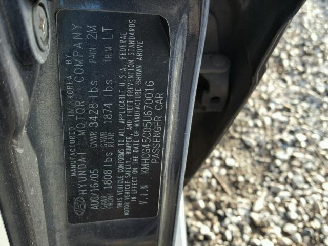 KMHCG45C05U670016 - 2005 HYUNDAI ACCENT GL GRAY photo 10