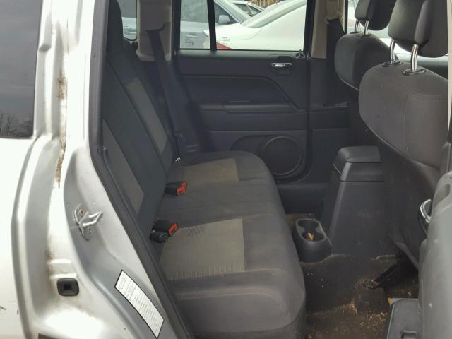 1J4NF1FB8BD197508 - 2011 JEEP COMPASS SP ვერცხლისფერი ფოტო 6