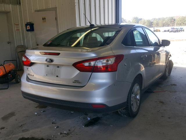 1FAHP3H22CL368310 - 2012 FORD FOCUS SEL SILVER photo 4