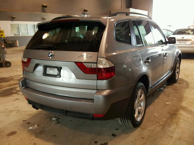 WBXPC93438WJ20685 - 2008 BMW X3 3.0SI GRAY photo 4