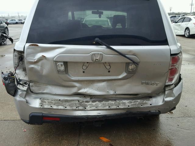 5FNYF28566B027226 - 2006 HONDA PILOT EX SILVER photo 9