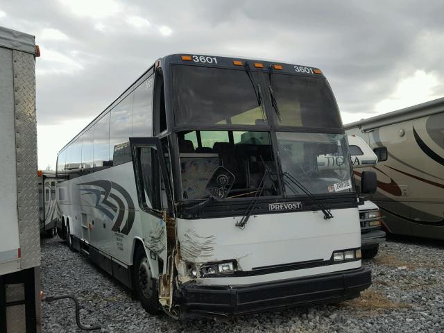 2PCH33496Y1013601 - 2000 PREVOST BUS WHITE photo 1