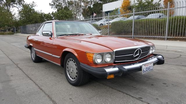 00010704412030774 - 1976 MERCEDES-BENZ 450 SL ORANGE photo 2