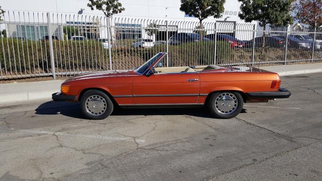 00010704412030774 - 1976 MERCEDES-BENZ 450 SL ORANGE photo 3