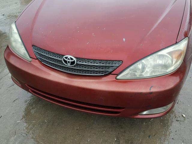 4T1BE30K84U266017 - 2004 TOYOTA CAMRY LE RED photo 9