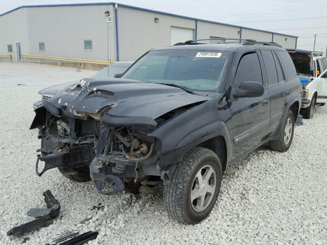 1GNDS13S442127950 - 2004 CHEVROLET TRAILBLAZE BLACK photo 2