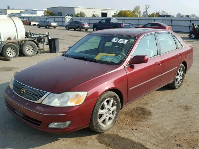 4T1BF28B4YU078676 - 2000 TOYOTA AVALON XL MAROON photo 2