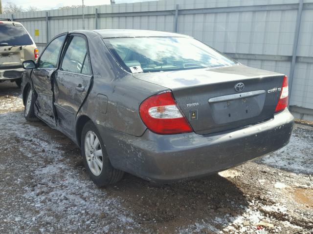 4T1BE30K23U737920 - 2003 TOYOTA CAMRY LE GRAY photo 3