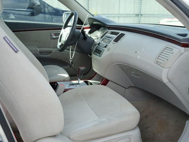 KMHFC46DX7A222628 - 2007 HYUNDAI AZERA GLS SILVER photo 5