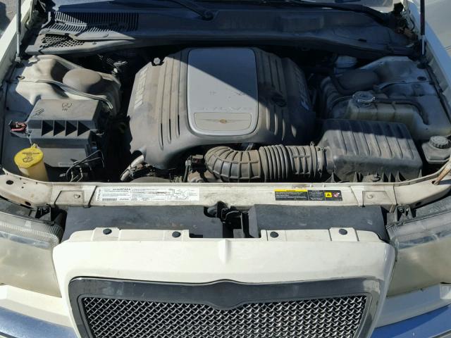 2C3LA63H16H138489 - 2006 CHRYSLER 300C WHITE photo 7