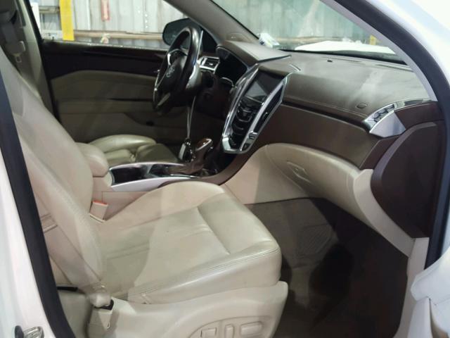 3GYFNCE39ES646678 - 2014 CADILLAC SRX PERFOR WHITE photo 5