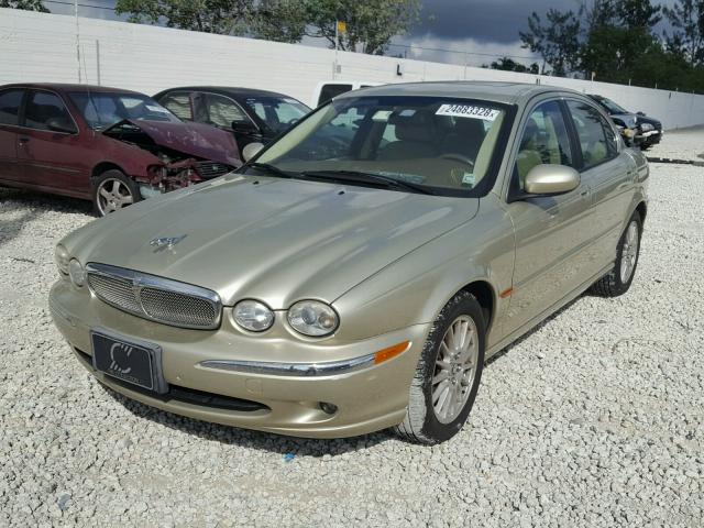 SAJWA51A67WJ16985 - 2007 JAGUAR X-TYPE 3.0 GOLD photo 2