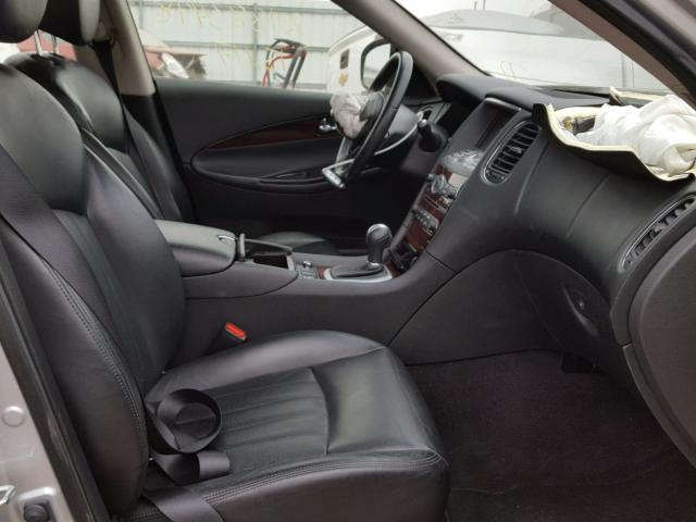 JN1BJ0HR9FM772011 - 2015 INFINITI QX50 SILVER photo 5