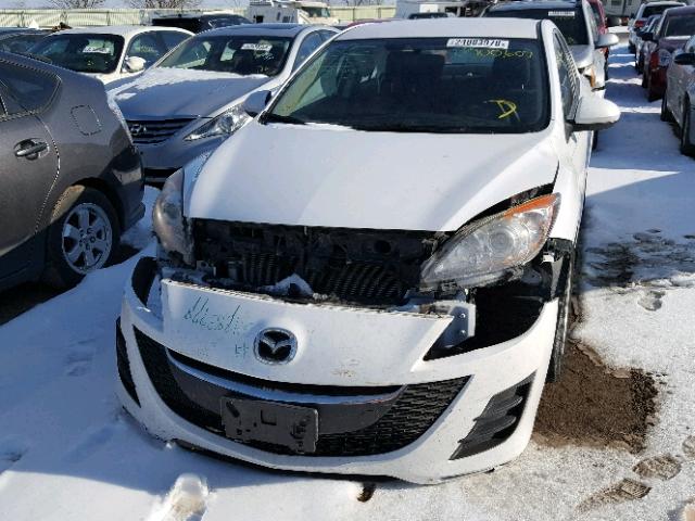 JM1BL1SF3A1230473 - 2010 MAZDA 3 I WHITE photo 2