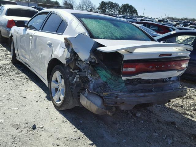 2C3CDXBG8CH119357 - 2012 DODGE CHARGER SE WHITE photo 3