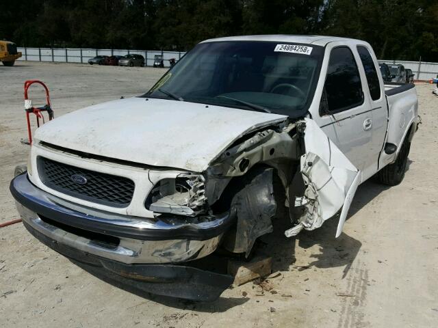 2FTZX0768WCB06582 - 1998 FORD F150 WHITE photo 2