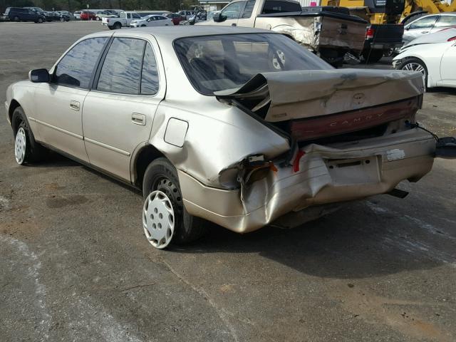 4T1SK12E8PU246021 - 1993 TOYOTA CAMRY LE TAN photo 3