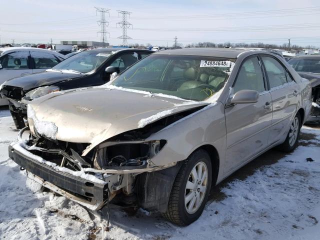 4T1BE30K33U689649 - 2003 TOYOTA CAMRY LE BEIGE photo 2