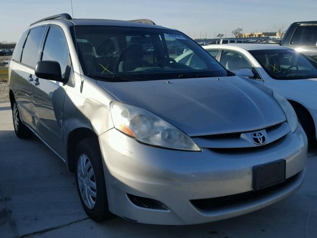 5TDZK23C29S254483 - 2009 TOYOTA SIENNA CE SILVER photo 1