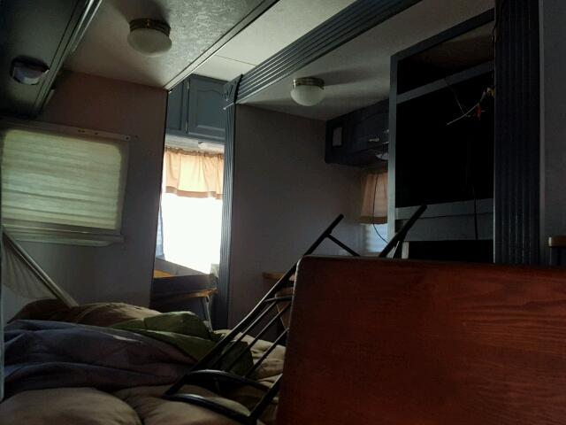 4YDF339285A221156 - 2005 KEYSTONE SPRINTER WHITE photo 5