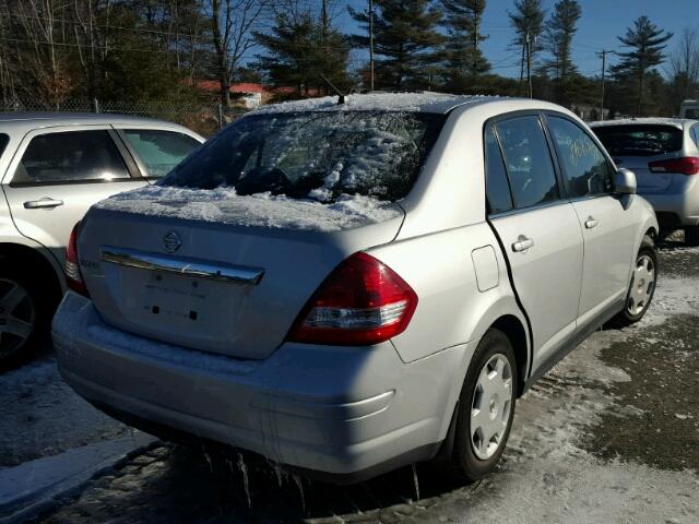 3N1BC11E78L406343 - 2008 NISSAN VERSA S SILVER photo 4