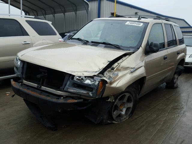 1GNDS13S862197843 - 2006 CHEVROLET TRAILBLAZE GOLD photo 2