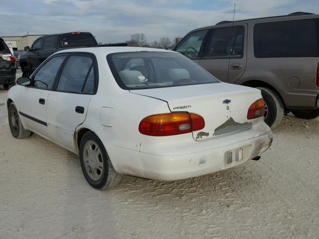 1Y1SK5485WZ419784 - 1998 CHEVROLET GEO PRIZM WHITE photo 3