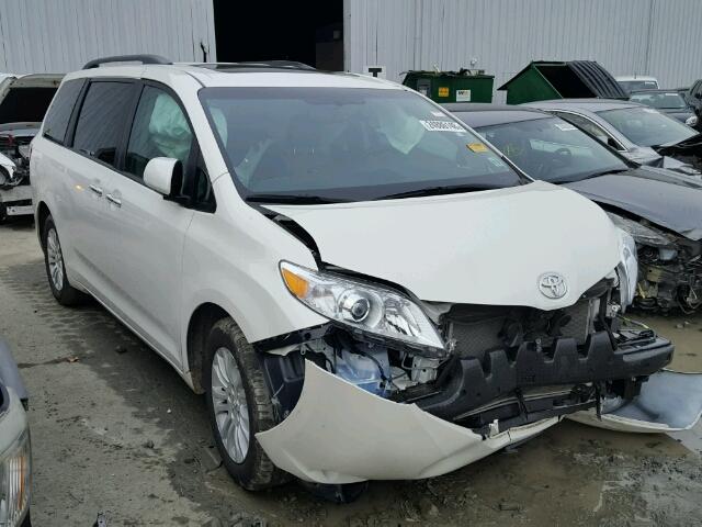 5TDYZ3DC6HS795062 - 2017 TOYOTA SIENNA XLE WHITE photo 1