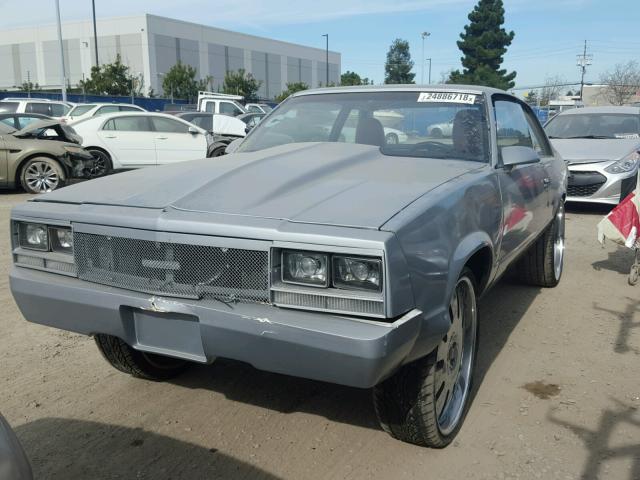 1W27HAR410678 - 1980 CHEVROLET COUPE GRAY photo 2