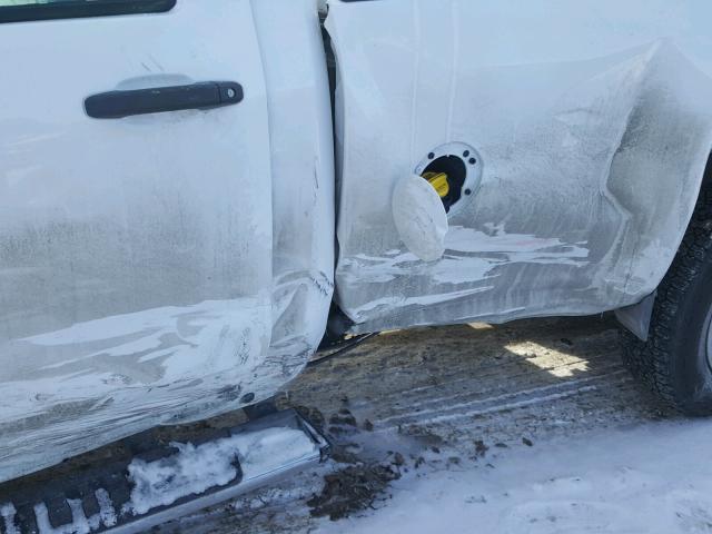 1GCNKNEH3GZ311536 - 2016 CHEVROLET SILVERADO WHITE photo 9