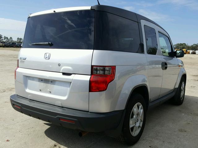 5J6YH1H39BL001921 - 2011 HONDA ELEMENT LX SILVER photo 4