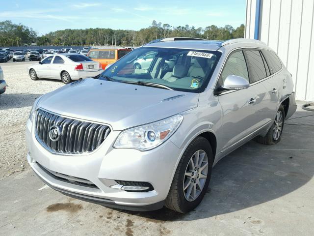 5GAKVBKD8FJ368016 - 2015 BUICK ENCLAVE SILVER photo 2