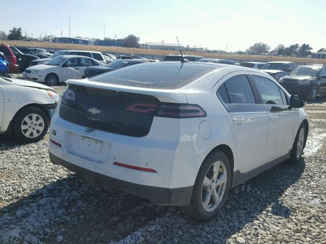 1G1RA6E40CU111494 - 2012 CHEVROLET VOLT WHITE photo 4