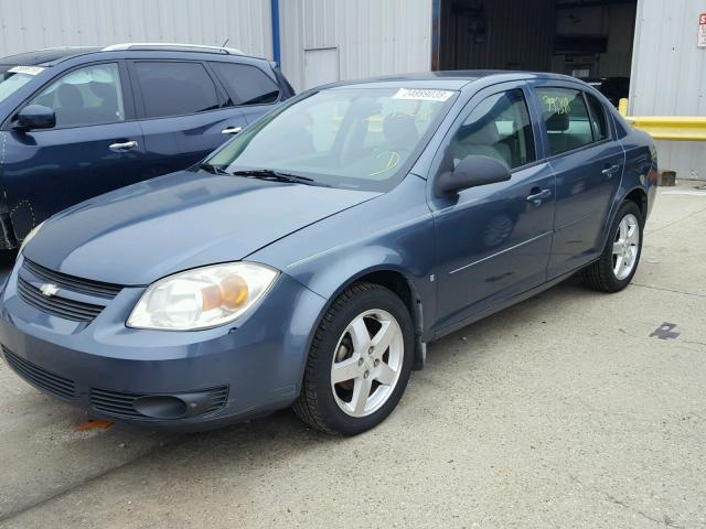 1G1AL52F257661336 - 2005 CHEVROLET COBALT LS TEAL photo 2