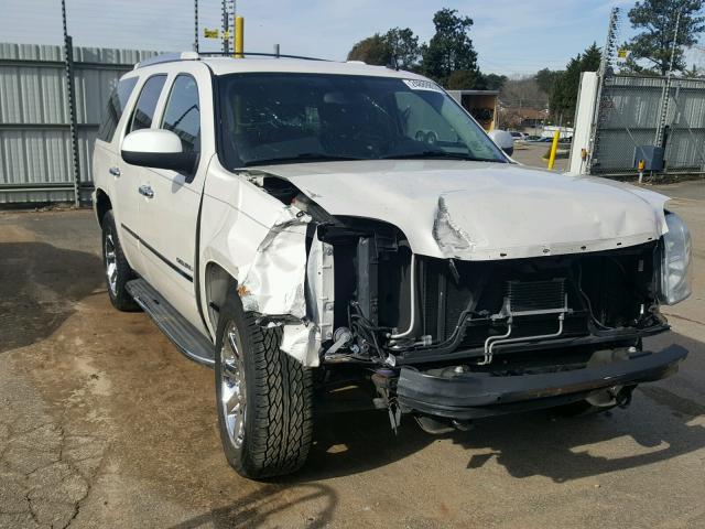 1GKS1EEFXBR212181 - 2011 GMC YUKON DENA WHITE photo 1