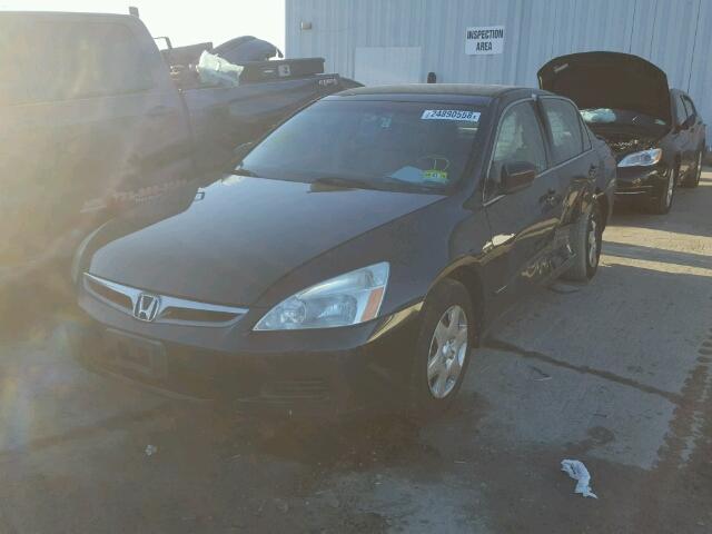 1HGCM56477A135071 - 2007 HONDA ACCORD LX BLACK photo 2