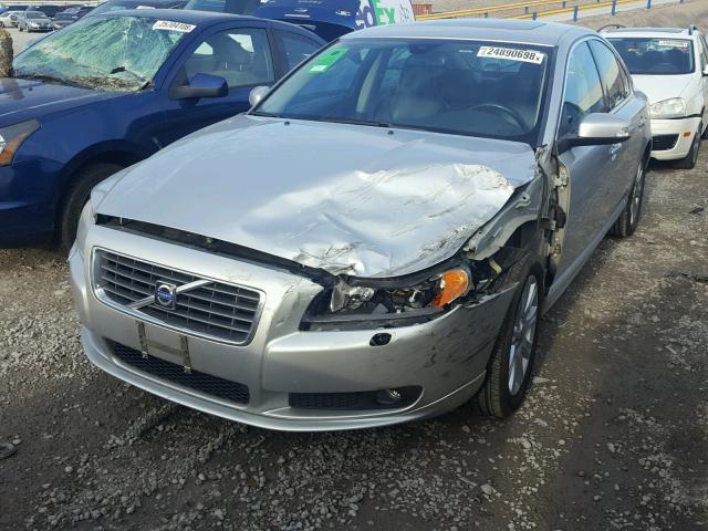 YV1AS982491093048 - 2009 VOLVO S80 3.2 SILVER photo 2