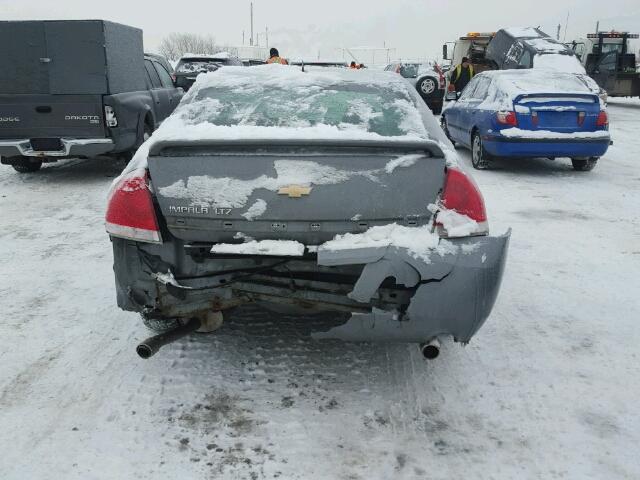 2G1WU581969207339 - 2006 CHEVROLET IMPALA LTZ GRAY photo 9