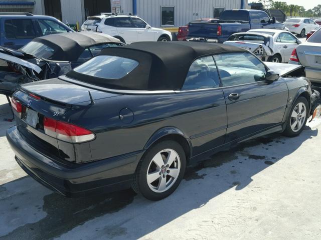 YS3DF78K827005156 - 2002 SAAB 9-3 SE BLACK photo 4