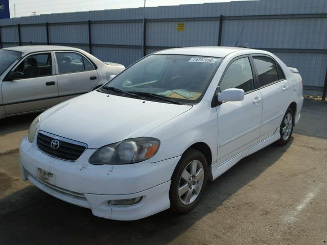 1NXBR32E48Z006814 - 2008 TOYOTA COROLLA CE WHITE photo 2