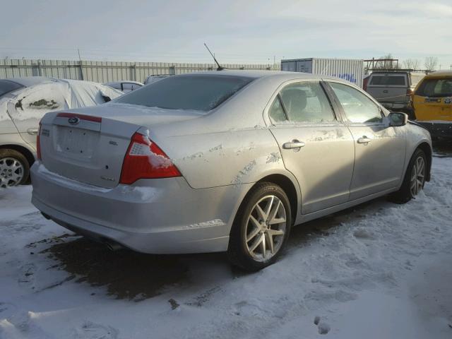 3FAHP0JGXBR268413 - 2011 FORD FUSION SEL SILVER photo 4