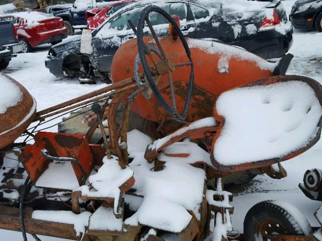 UNKNOWN02 - 1947 OTHE TRACTOR ORANGE photo 5