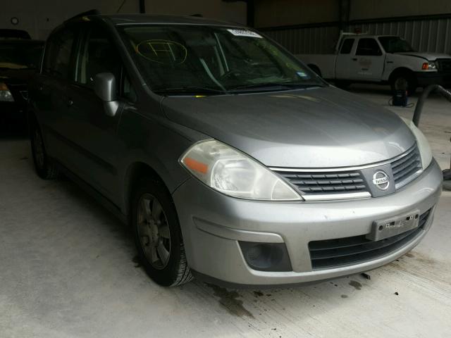 3N1BC13E27L352607 - 2007 NISSAN VERSA S SILVER photo 1