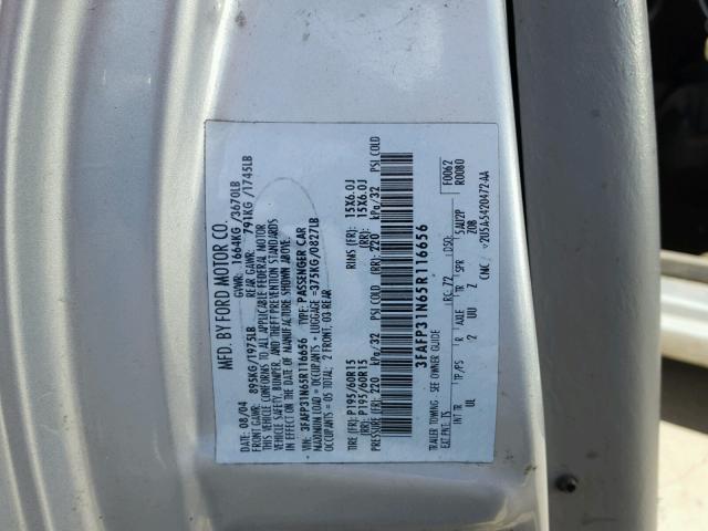 3FAFP31N65R116656 - 2005 FORD FOCUS ZX3 SILVER photo 10