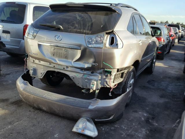 JTJHA31U150095014 - 2005 LEXUS RX 330 SILVER photo 4